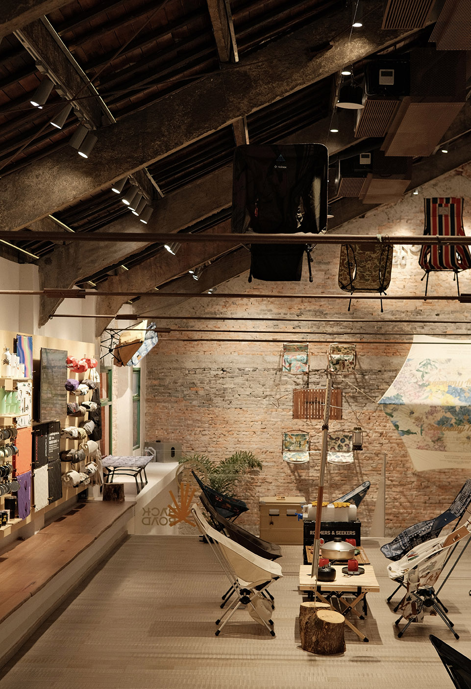 杭州 BACKROAD 户外集合店丨中国杭州丨杭州观堂室内设计-53