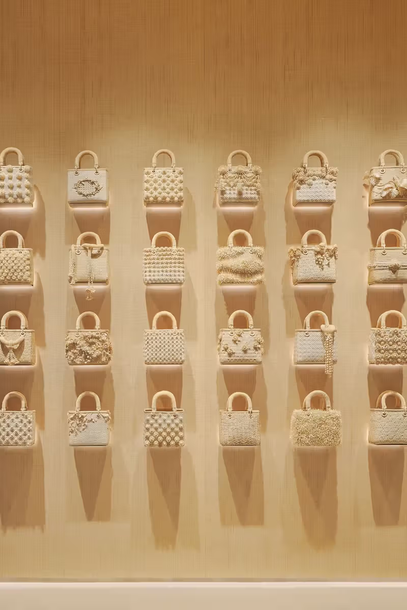 Dior 快闪店「黄金屋」丨泰国曼谷丨Dior 视觉营销创意总监 Luca Albero-62