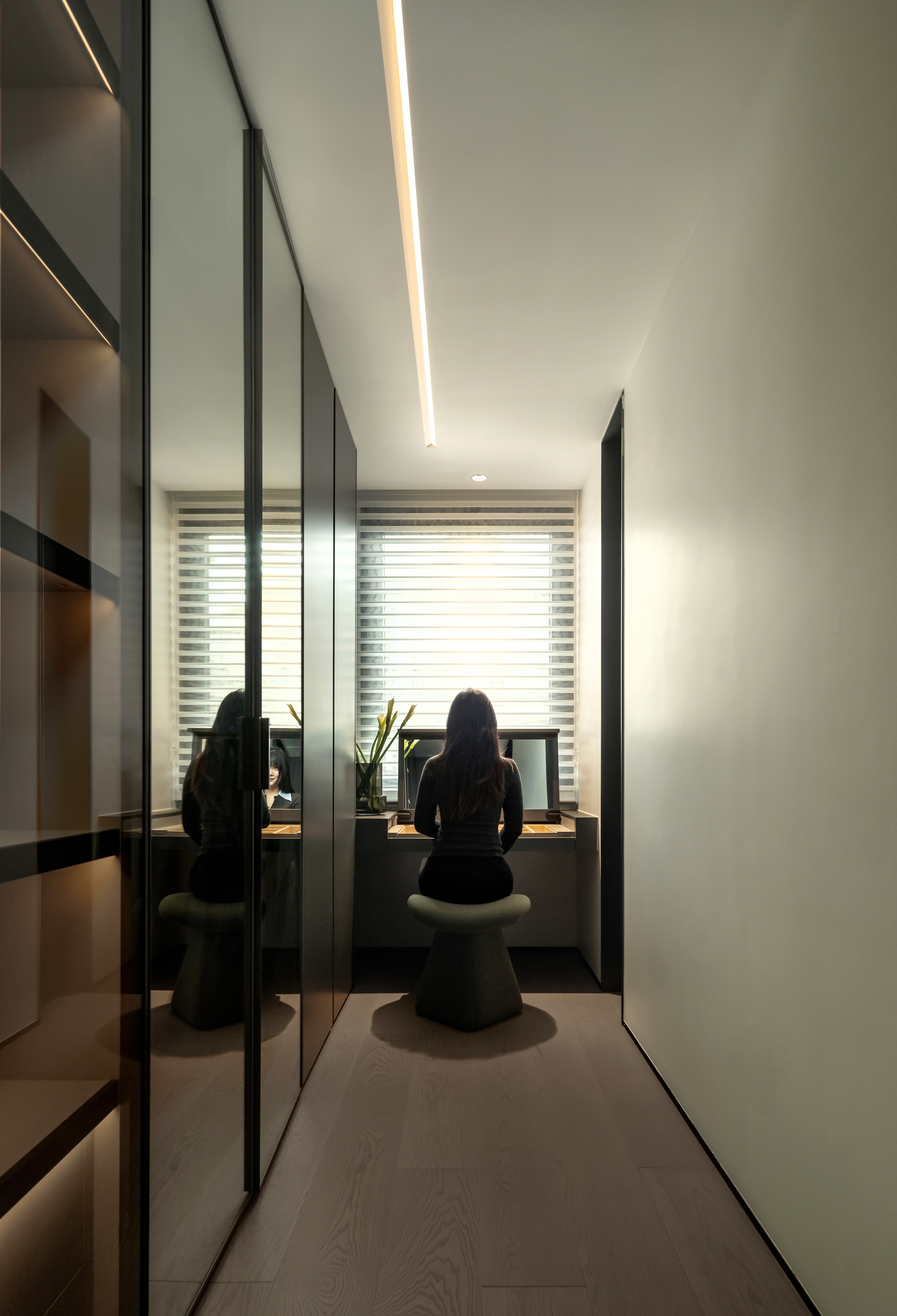 黑白重构,400㎡四层别墅的极简新生丨北岩-39