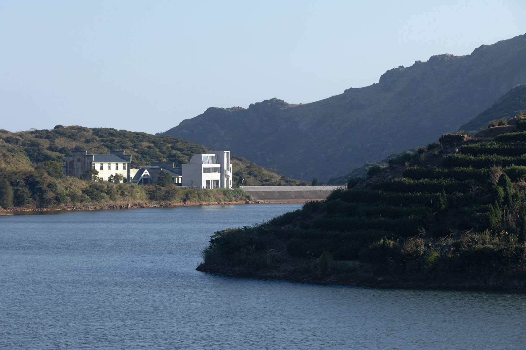 天湖小舍  水库管理房改造丨中国福建丨成为建筑-11