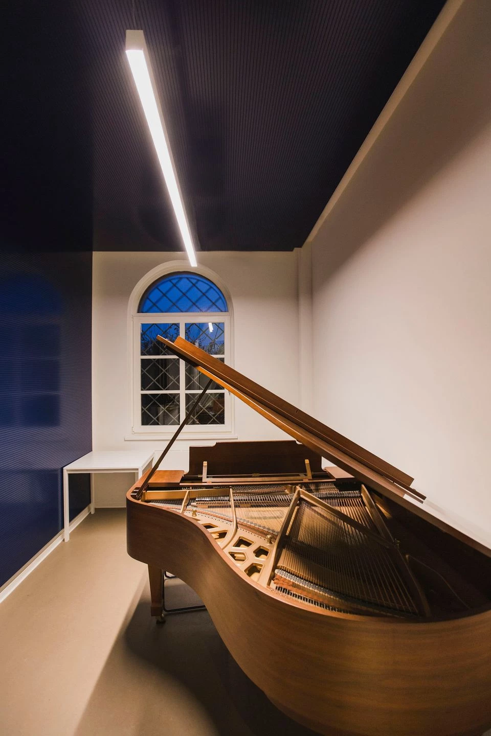 Illuminates an innovative space for children-14