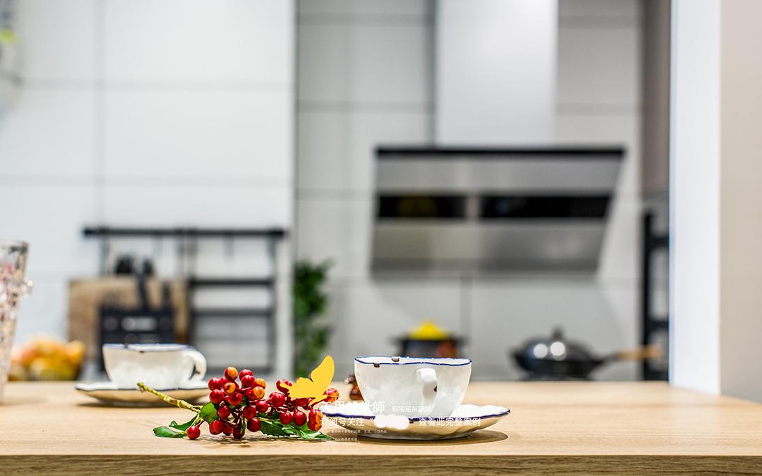 灰色工业北欧风,打造温暖童话世界-5