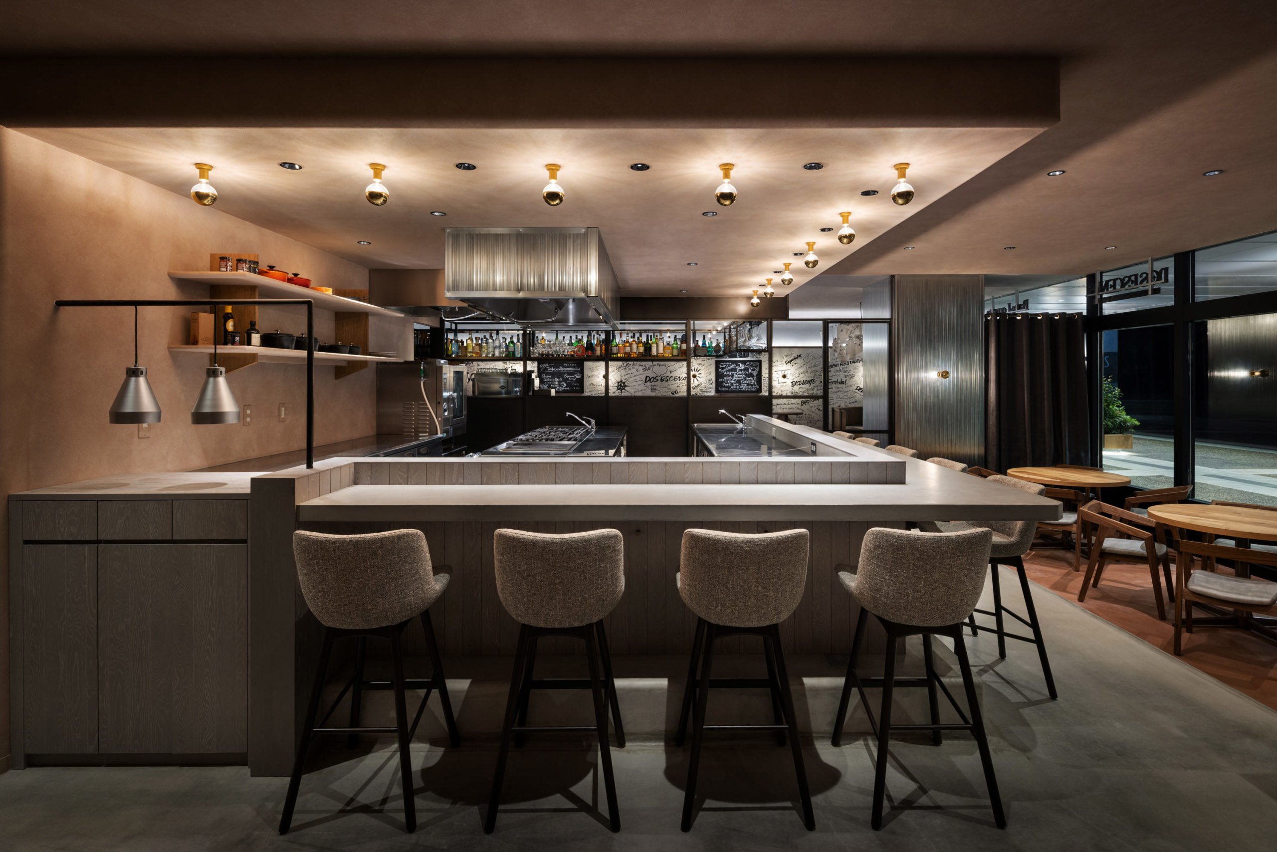 DOS ESCENAS | MASTERD-2