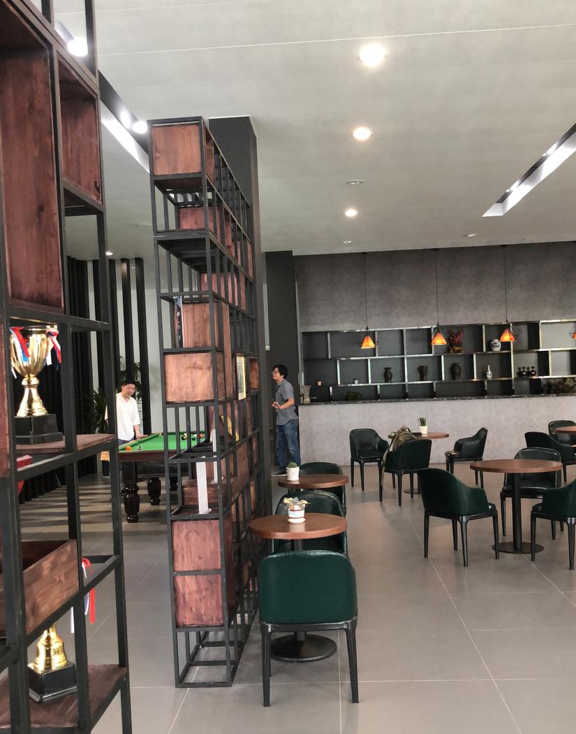 
浦东4S店休闲区350平 -10