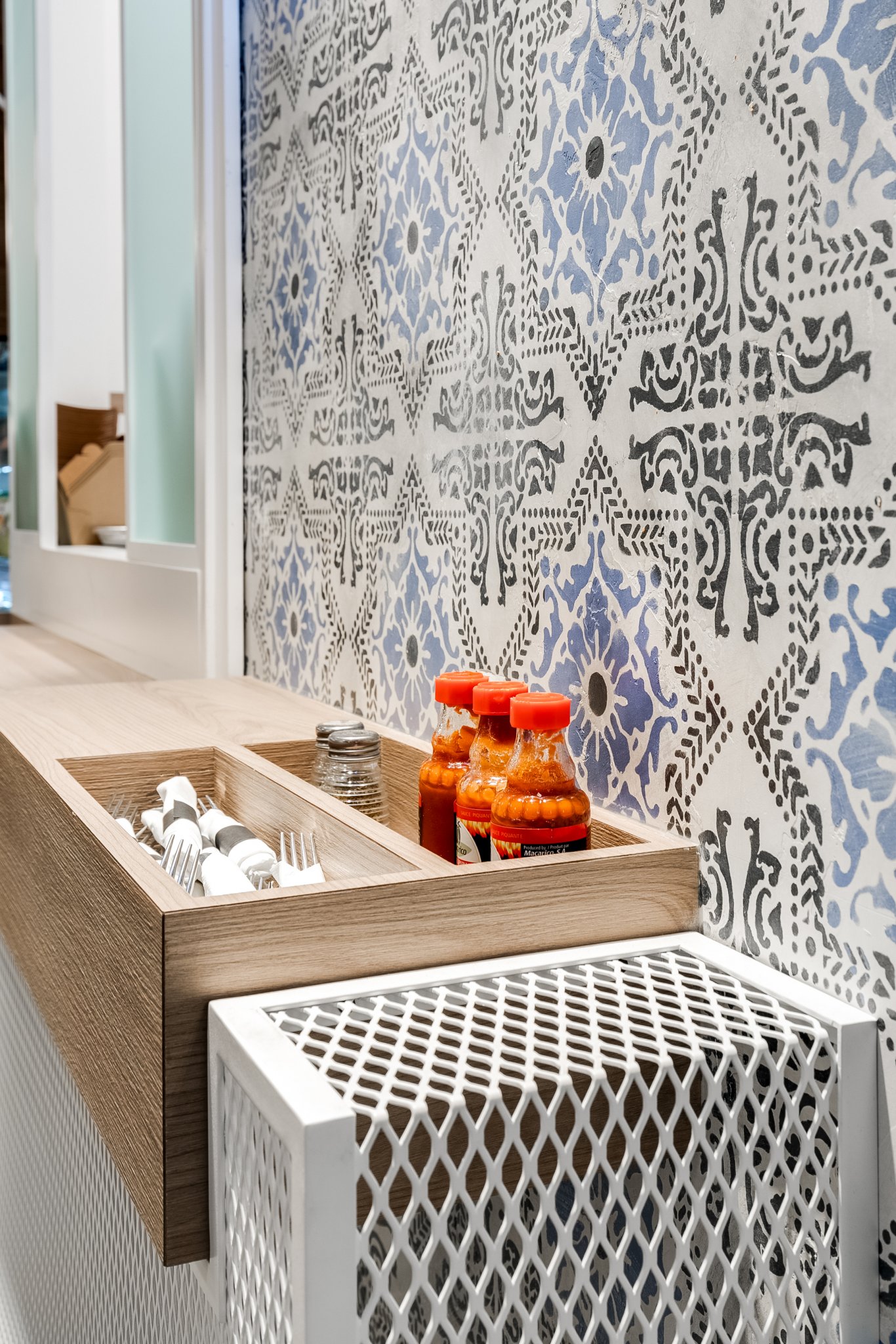 Cantine Emilia 旋转餐厅设计丨加拿大蒙特利尔丨Espace 313-6