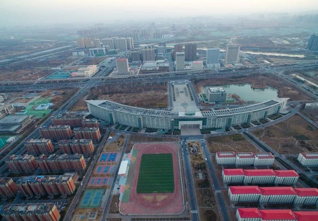 太逆天了！中国这座教学楼以736米的长度喜提“亚洲第一长”！网友：世界上最遥远的距离又出现了-43