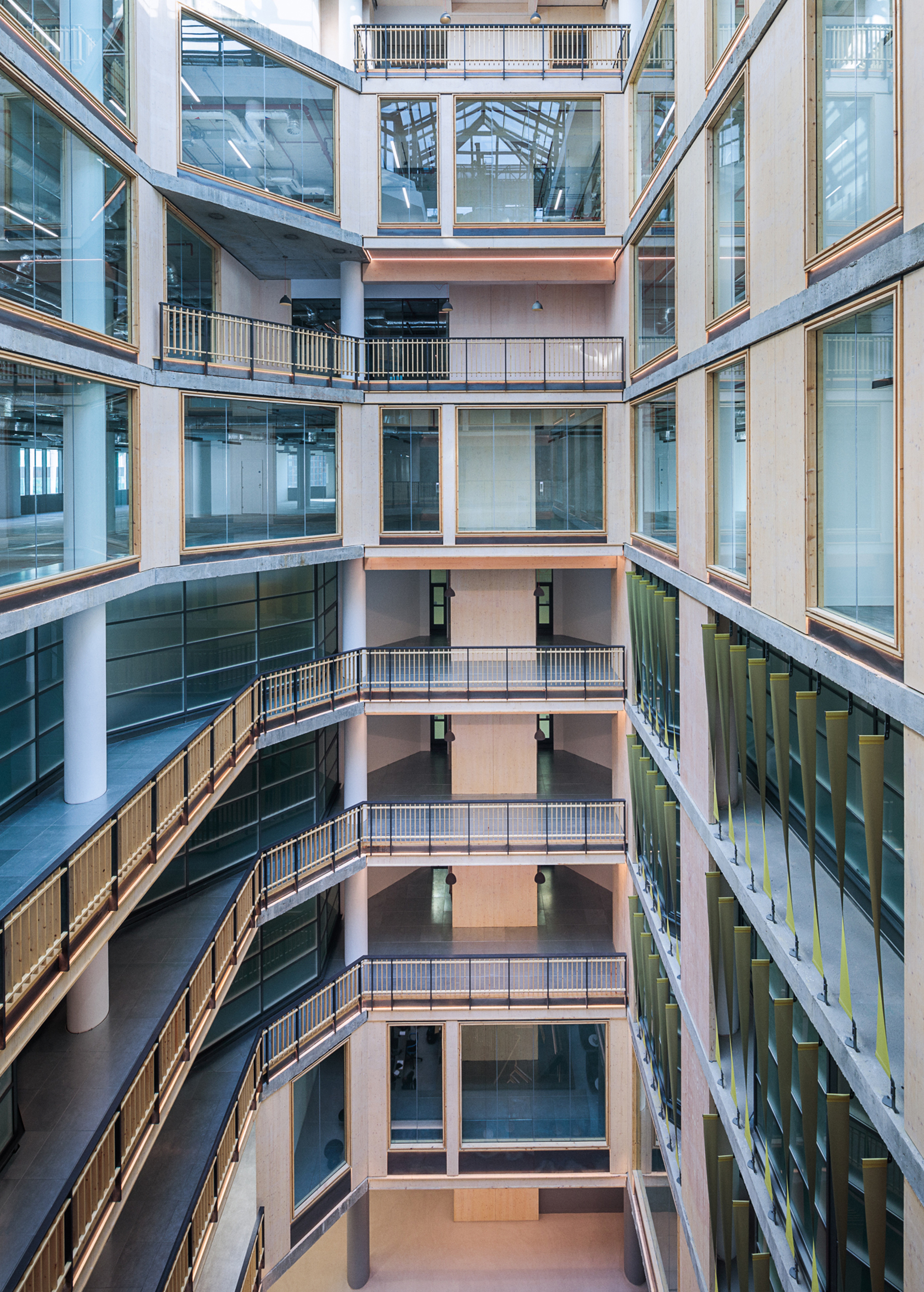 The Export Building at Republic / Studio RHE-44