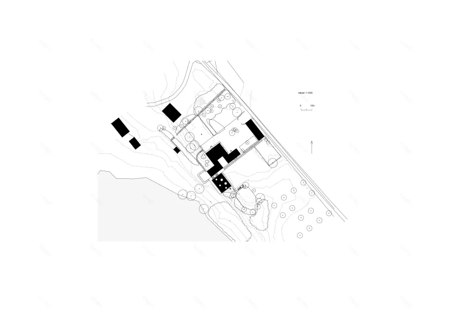瑞典 17 世纪古堡与现代泳池房的和谐共生-16