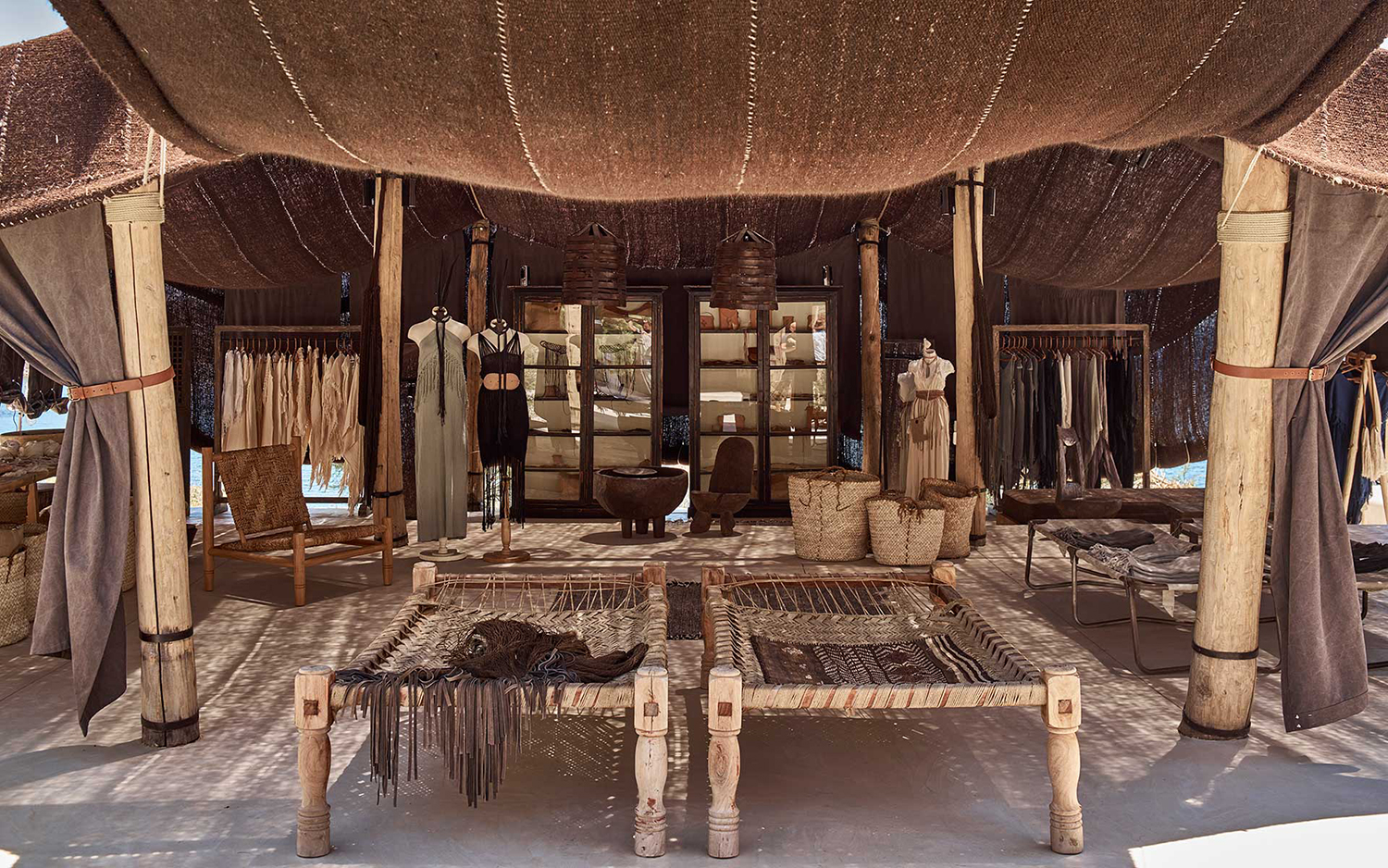 Scorpios Mykonos 02 Annabell Kutucu-59