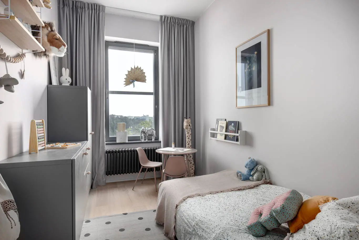 瑞典工业风公寓设计，旧厂房变时尚家居-11