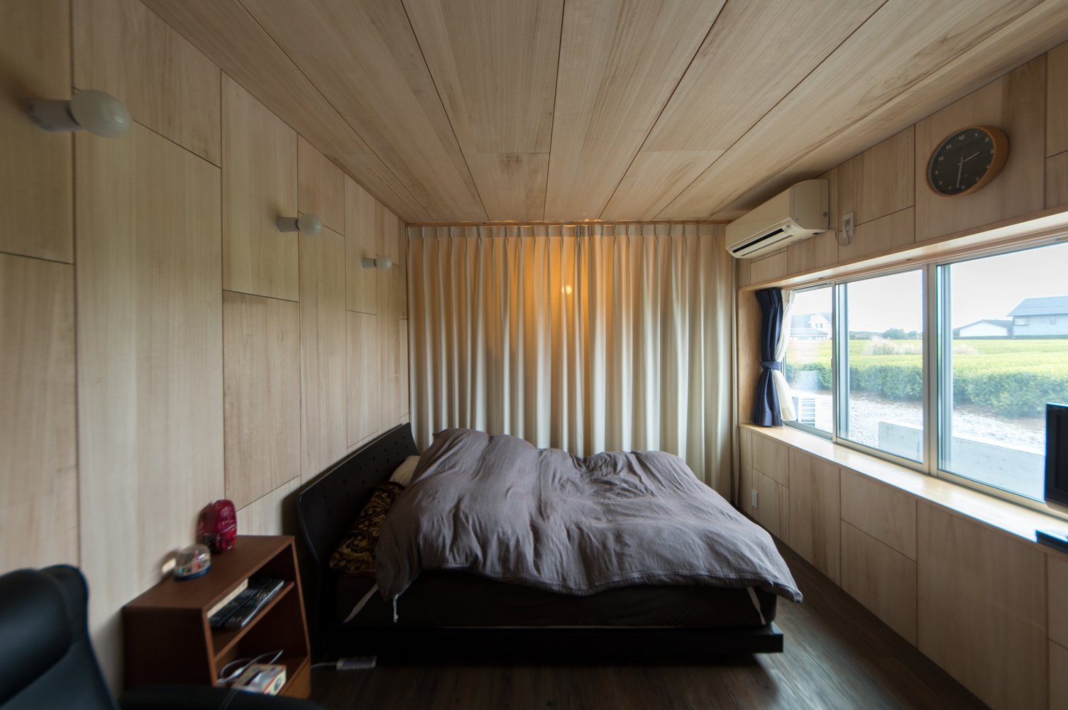 日本花园 Shirowa 的紧凑型附属建筑设计-12