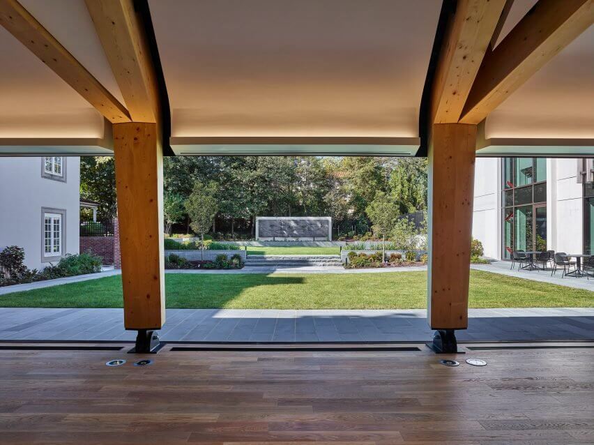 华贵铜韵 · 挪威驻美大使馆丨哥伦比亚丨Fentress Architects-7