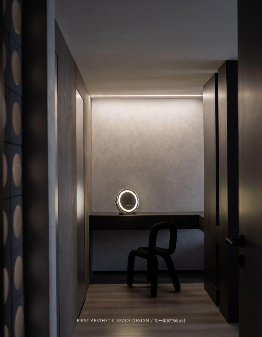 暗黑系新婚夫妇住宅-23