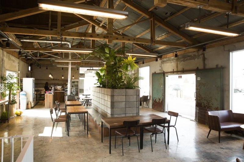 50 平米韩式宠物咖啡厅设计-3