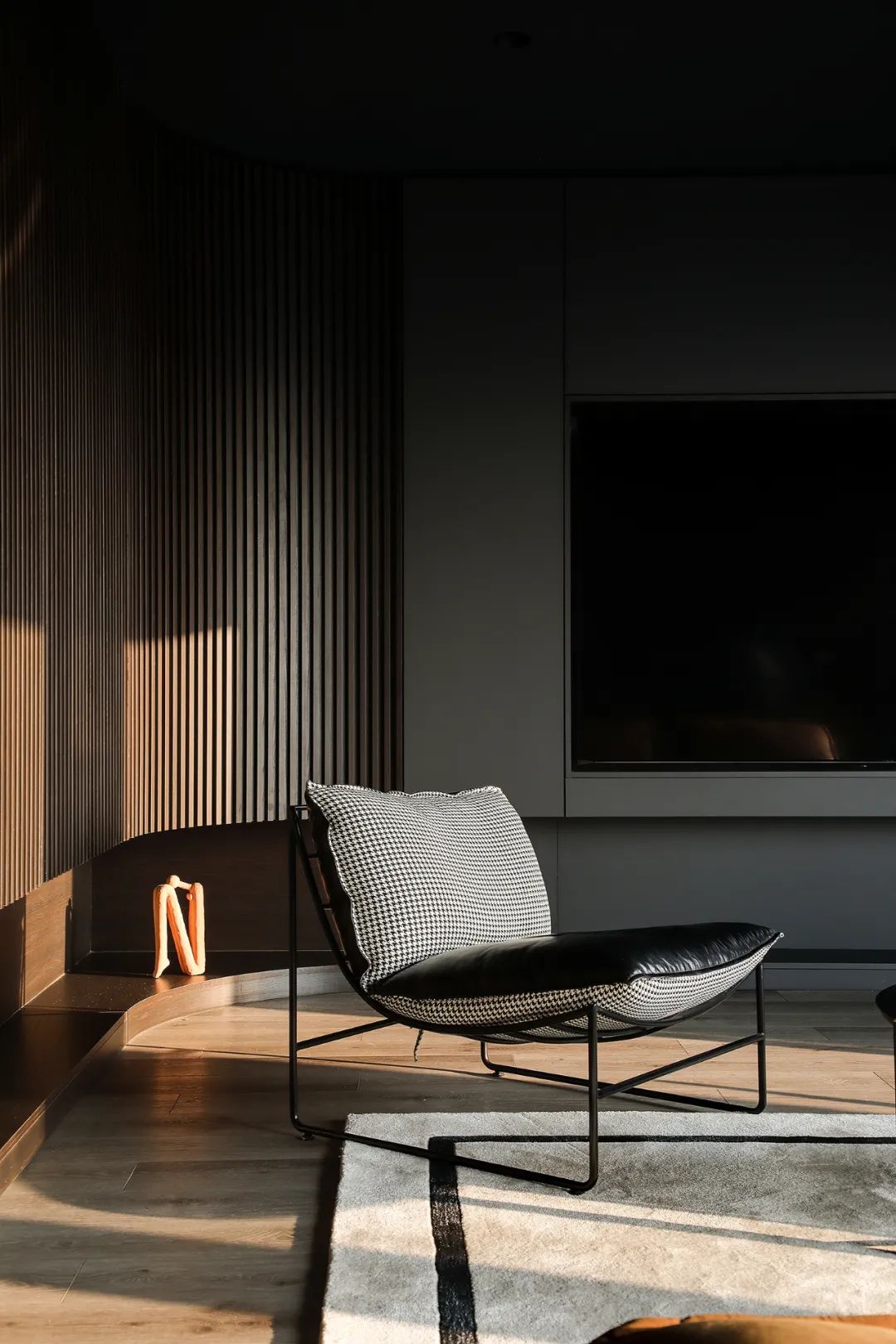 空间“大手术”后的优雅从容丨超睿里子设计-39