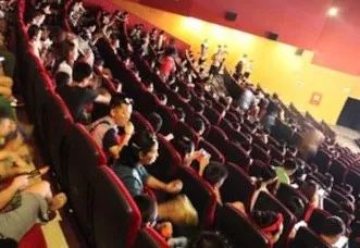 五一假期，九度带您走进影城，感受初夏柔美-6