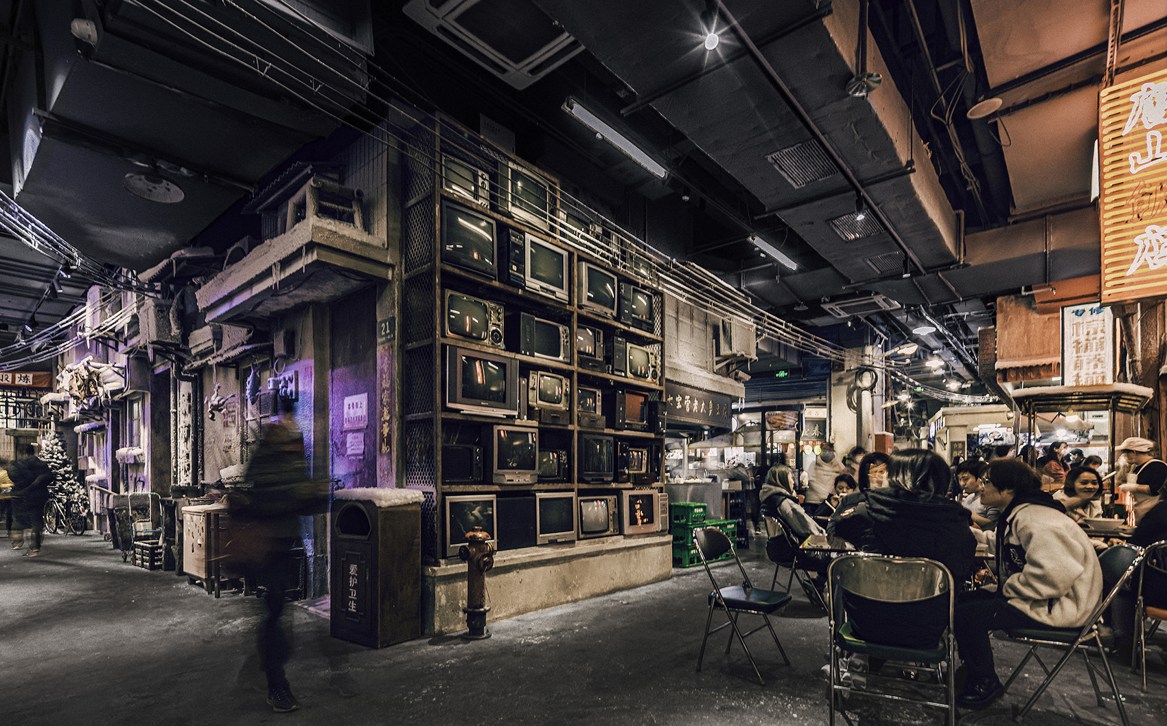 上海北外滩来福士广场里弄丨中国上海丨上海之见空间设计有限公司-19