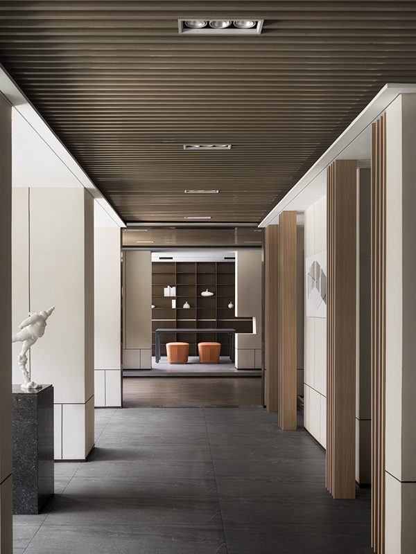 浙江台州中天望江府架空层丨中国台州丨回声营造-13