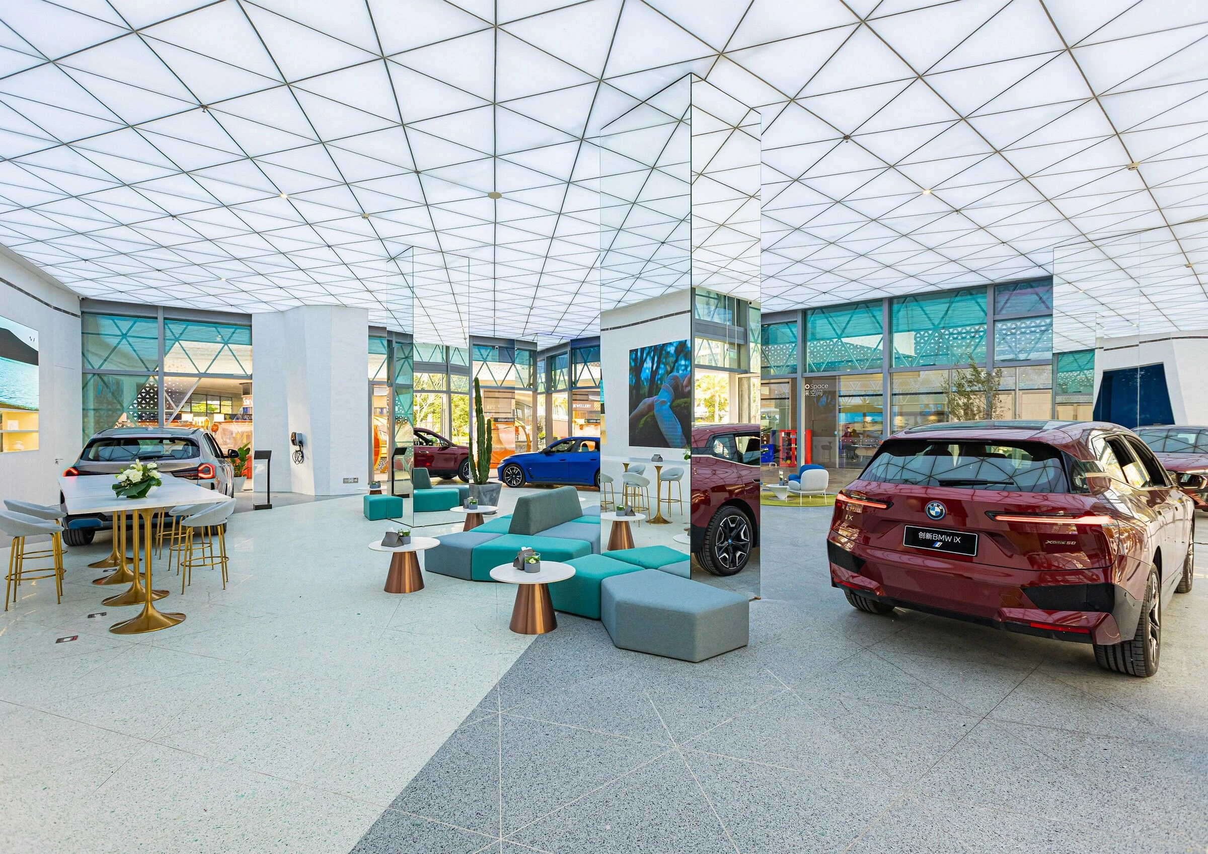 BMW i 展厅丨中国深圳丨SODA architects-17