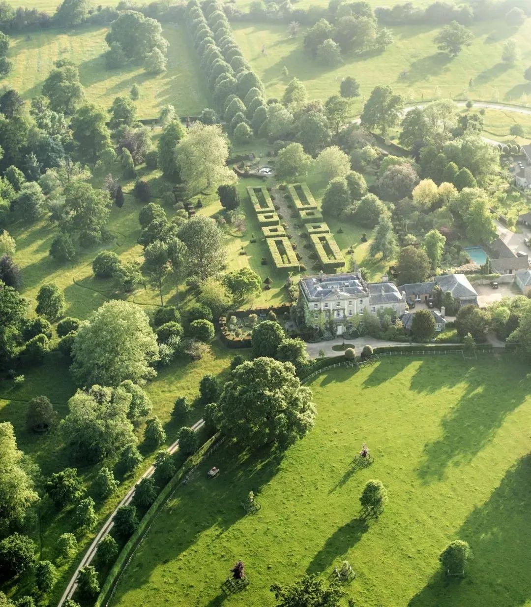 海格罗夫庄园 | 查尔斯王子的世外桃源-33