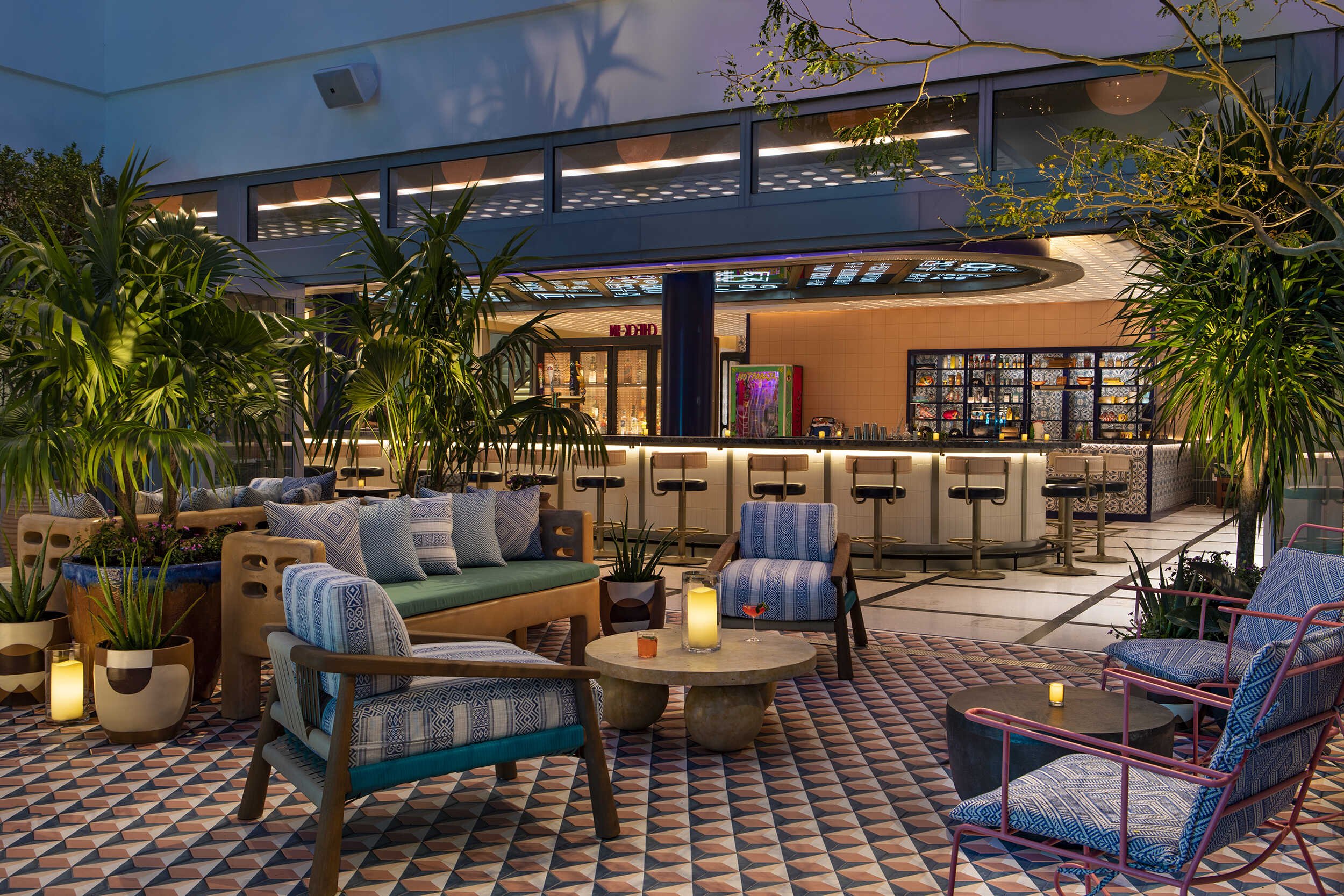 Serena Rooftop | Moxy Hotel South Beach — Saladino Design Studios-0