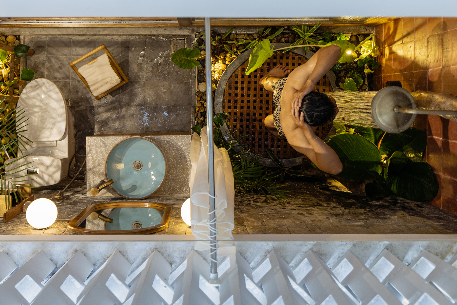 越南雨林中的“百叶窗”住宅-18