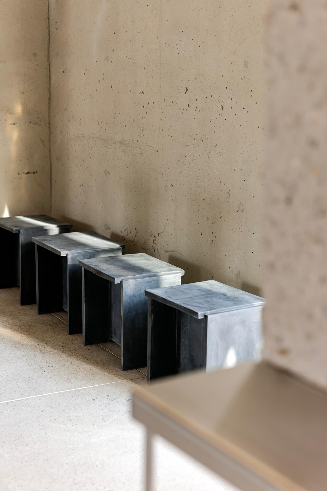 韩国  Creative Studio Unravel 10 个先锋设计 -104