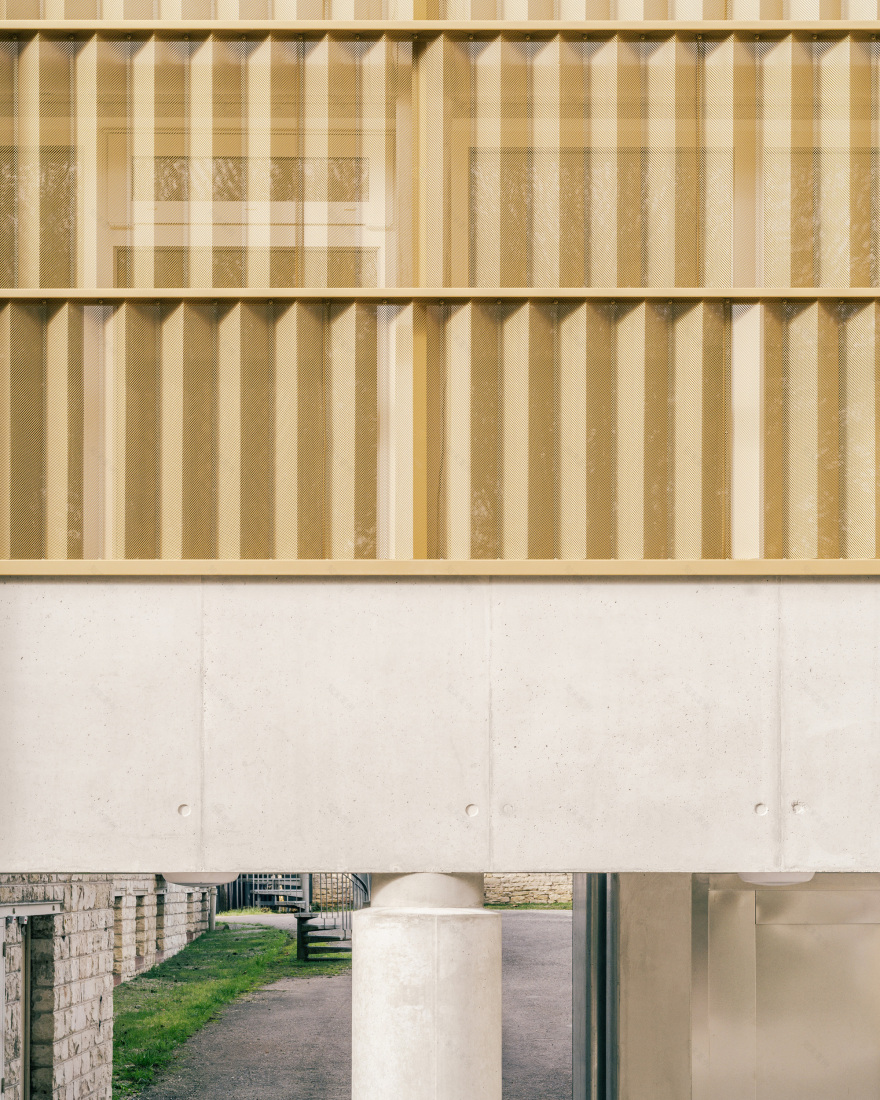 Connecting Gallery for the Les Verdaines Retirement Home / Agence Vulcano-Gibello-18