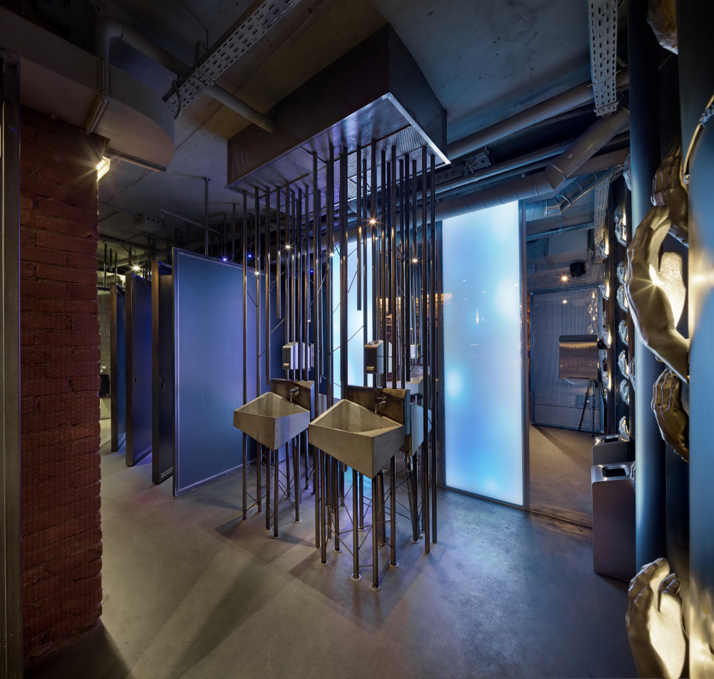 奥斯坦尼街垒酒吧 OSTANNYA BARYKADA / loft buro-50