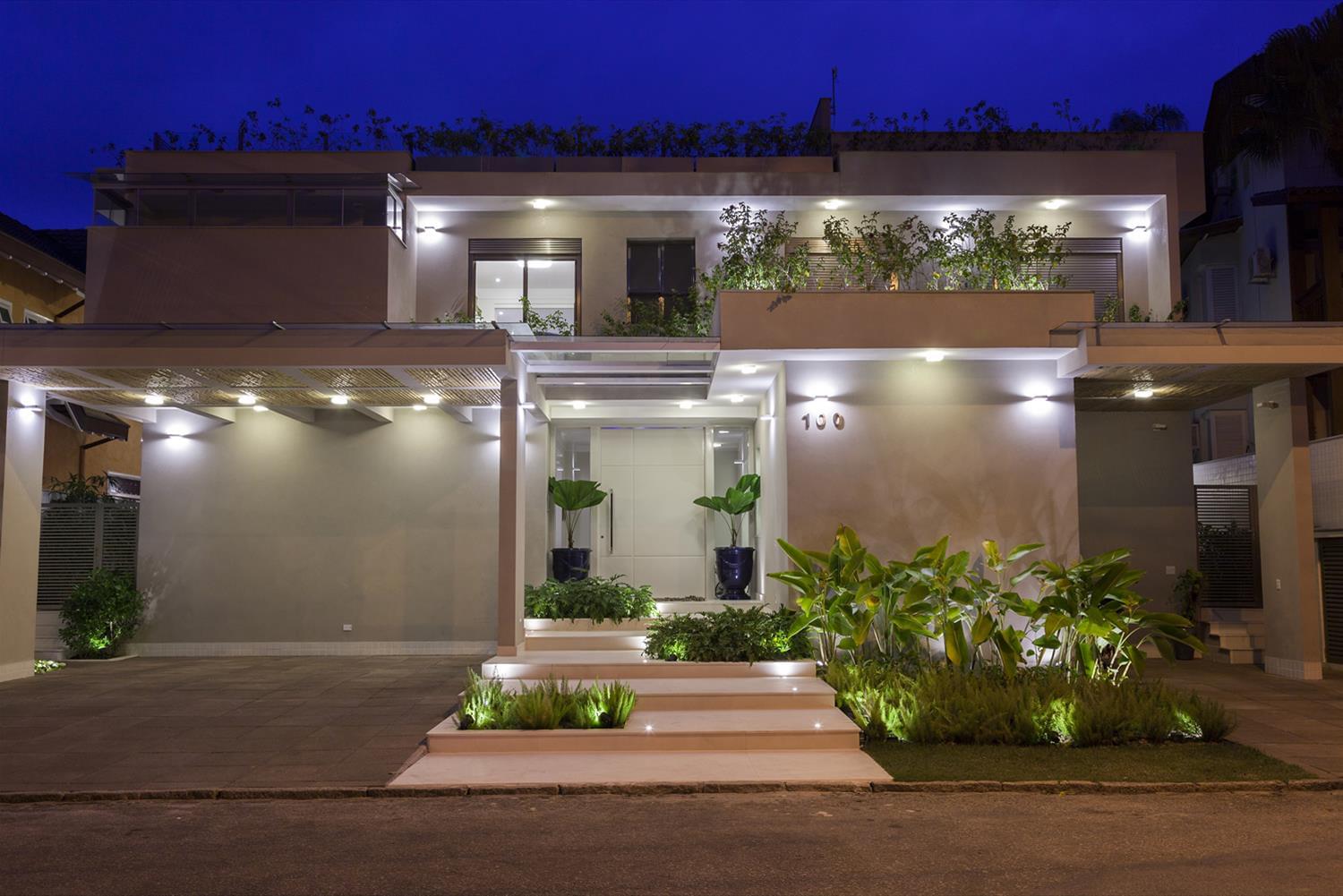 巴西 Tammaro Arquitetura 事务所的现代环保住宅设计-1