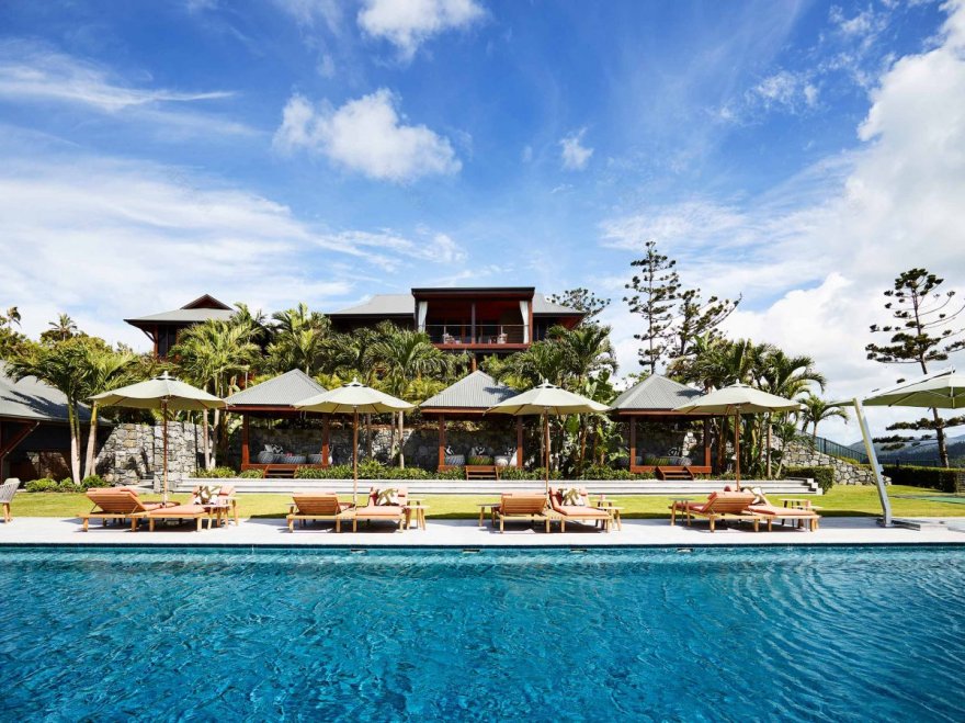 汉密尔顿岛度假别墅 | 热带风情与户外融合的设计典范-20