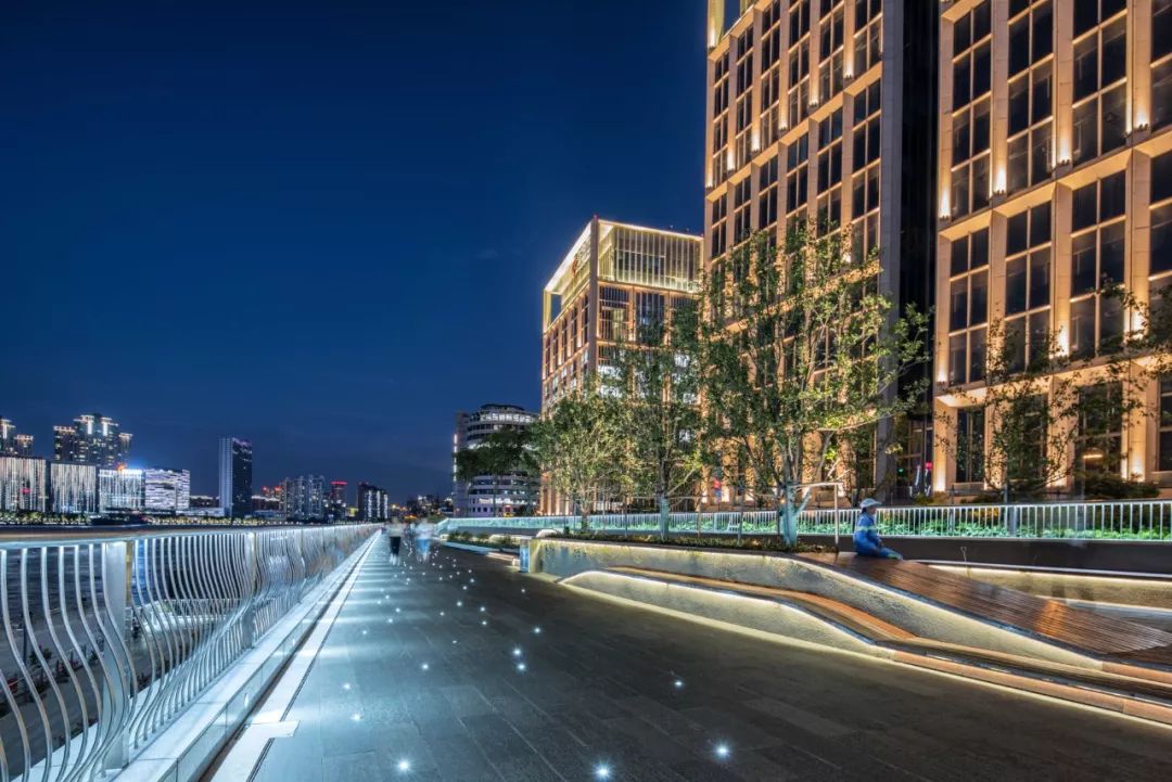 上海外滩公共景观改造设计 | 城市空间回归市民-59