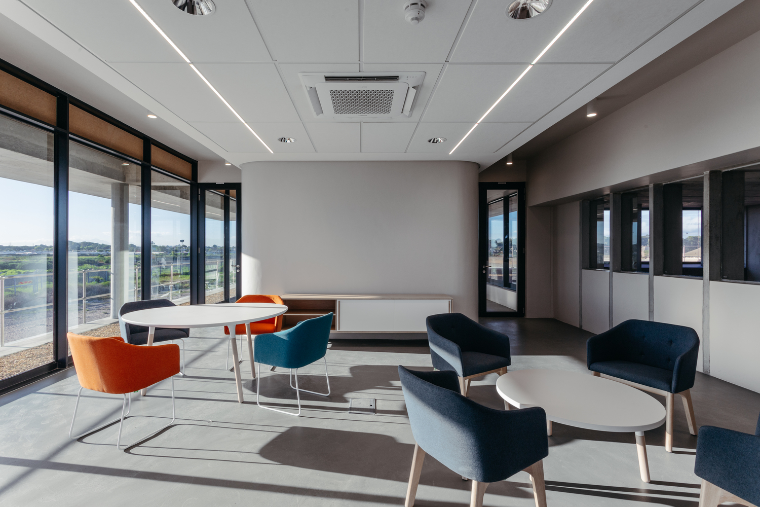 南非污水处理厂控制中心和鼓风机房综合体丨SALT Architects-26