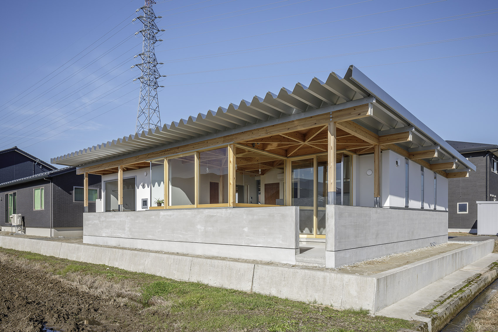 南砺住宅，日本 / Kazuto Nishi Architects-7