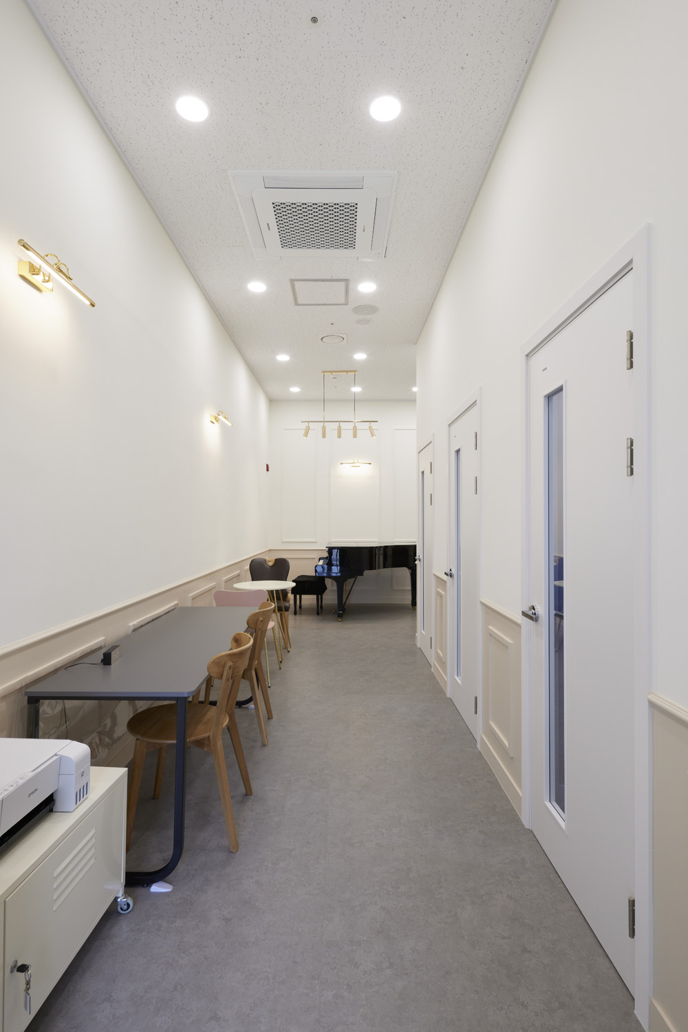 简约清新 12 平米钢琴教室设计-6