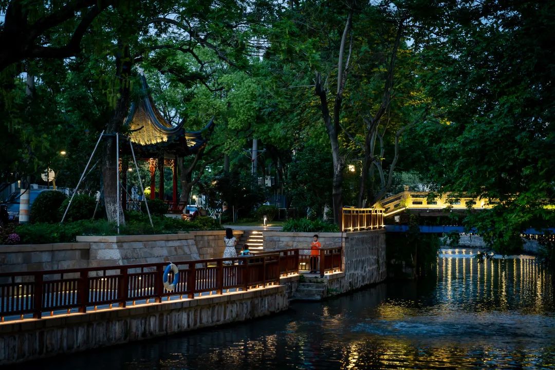 花意街区 · 昆小薇之昆山致和塘南岸更新设计丨上海亦境建筑景观有限公司,上海交通大学设计学院风景园林研究所-9