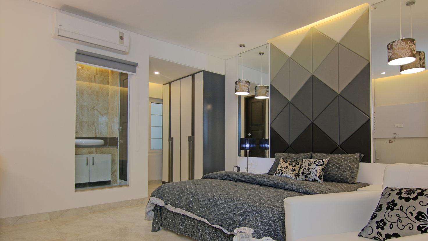 Hotel Suit Room Interior-1