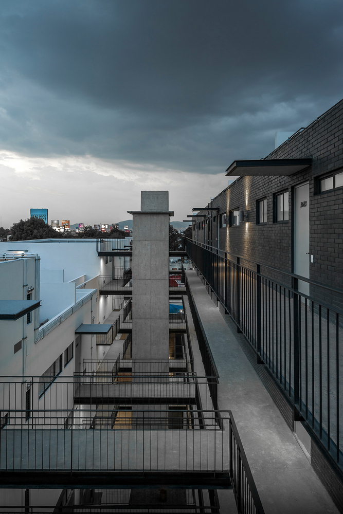 墨西哥城“La Cubana 巧克力工厂”改造住宅设计-44