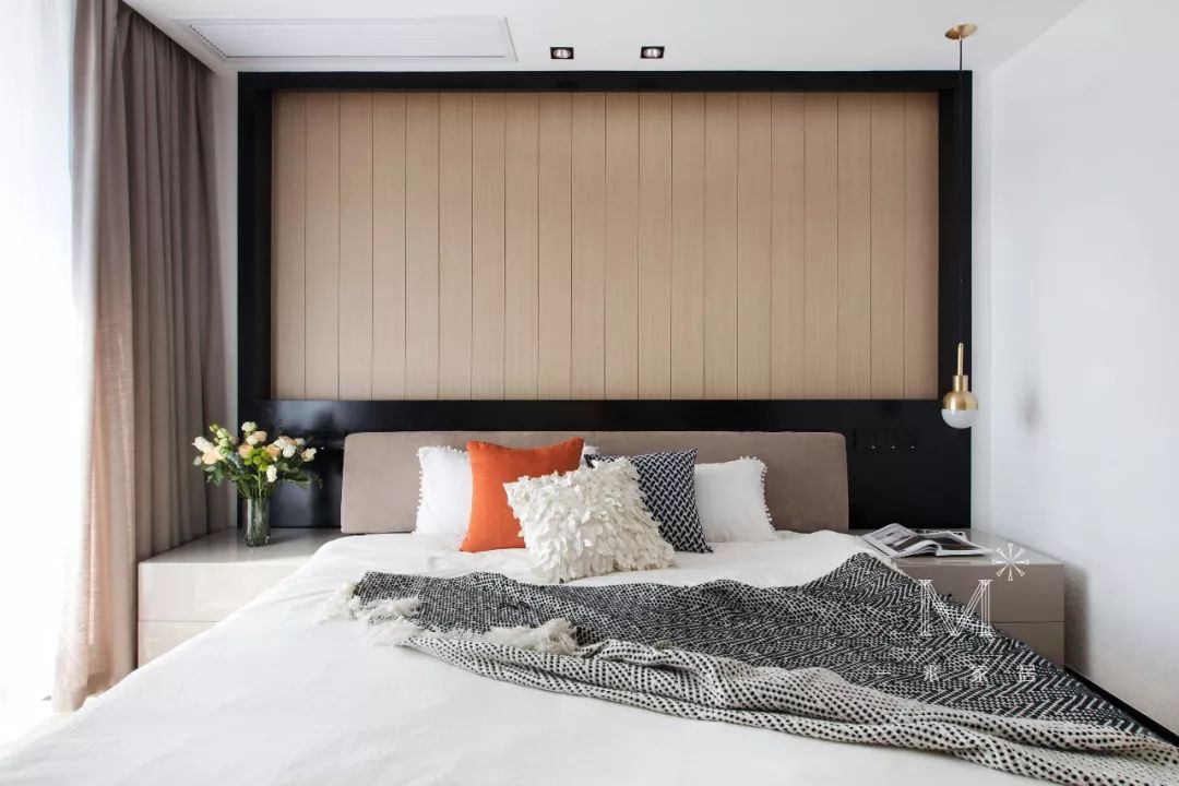 《依旧》现代家居，优雅纯粹，200m²顶楼复式设计-36