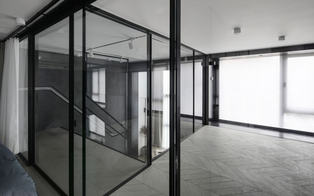 迷你 Loft 的时尚魔力 | 悬挑楼梯、电视隐身、楼梯悬浮-122