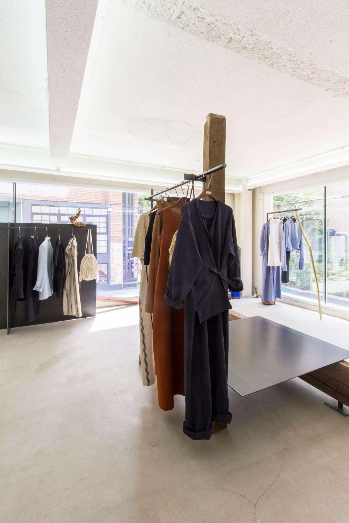 Le 17 Septembre Showroom_files丨Studio Unravels-3