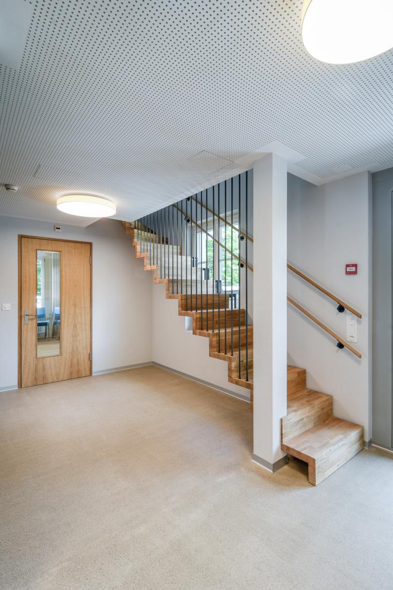 Schulhaus Schliern 学校翻新项目丨瑞士丨atelier a und b ag-4