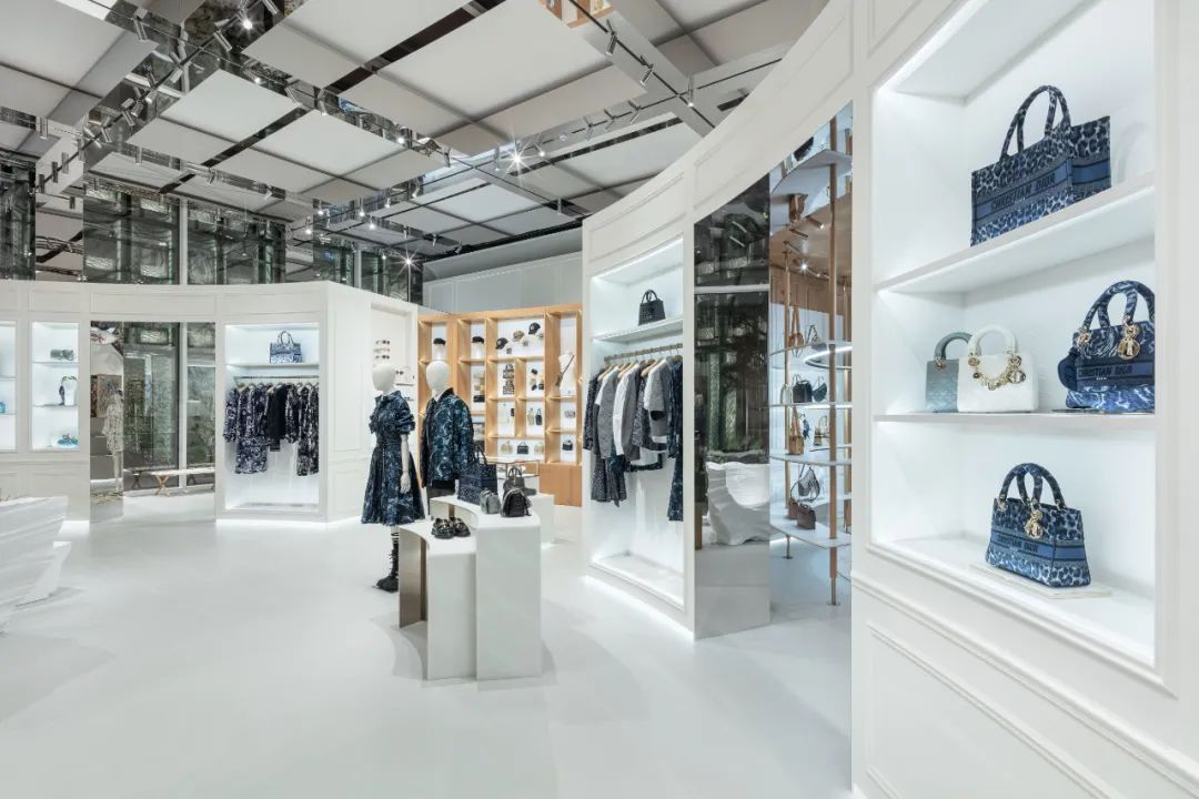 Dior 韩国超级快闪店丨韩国首尔-26