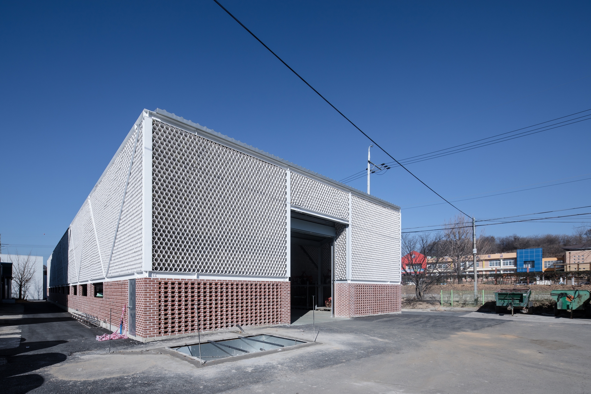 ASAN Warehouse  / Studio Atelier Maroo-11