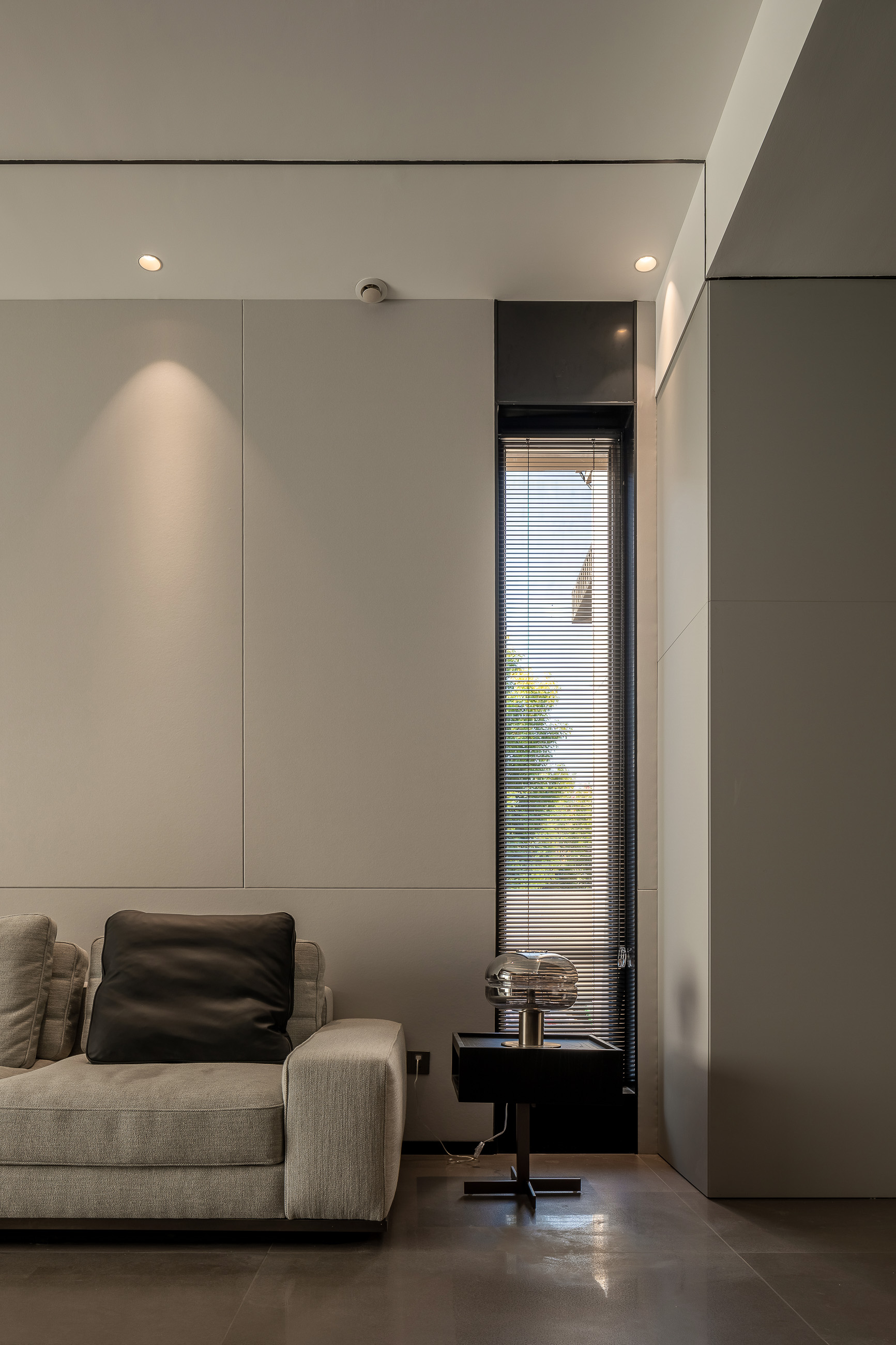 暗色系高级优雅私宅实景拍摄成片-3