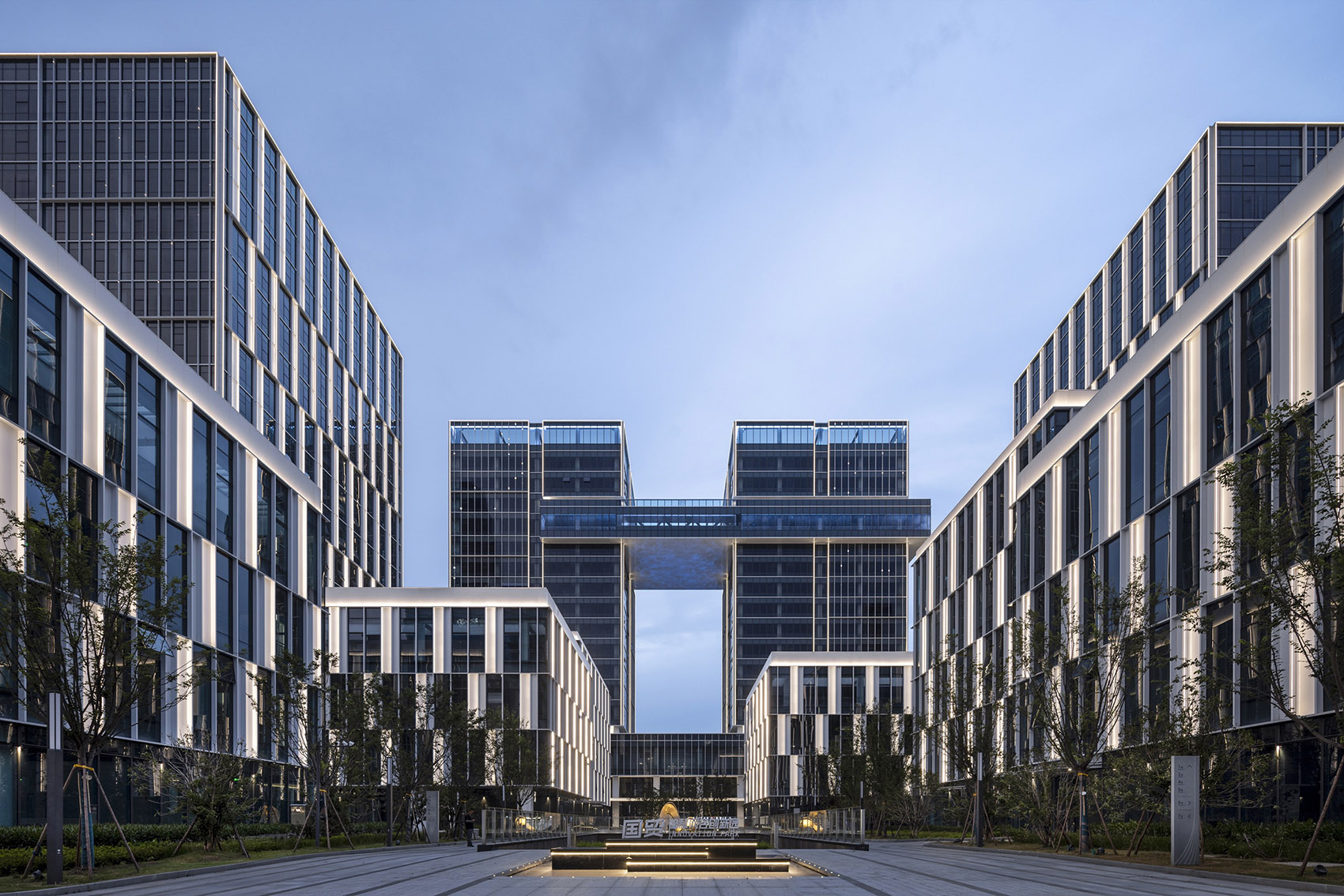 国贸智慧网谷创新园丨中国杭州丨UDG上海联创设计集团股份有限公司-5