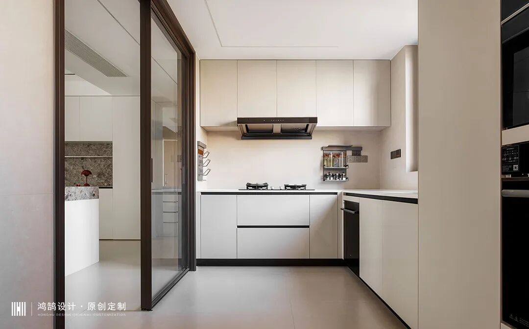 160㎡轻盈体量化空间，穿插设计手法，极致的简约-43