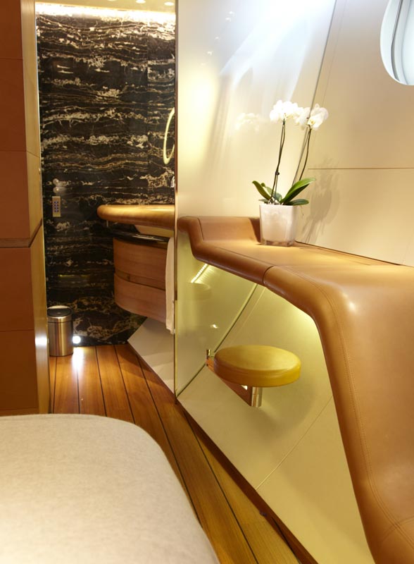 YAC    诺曼福 斯特  意大利某游艇设计-4