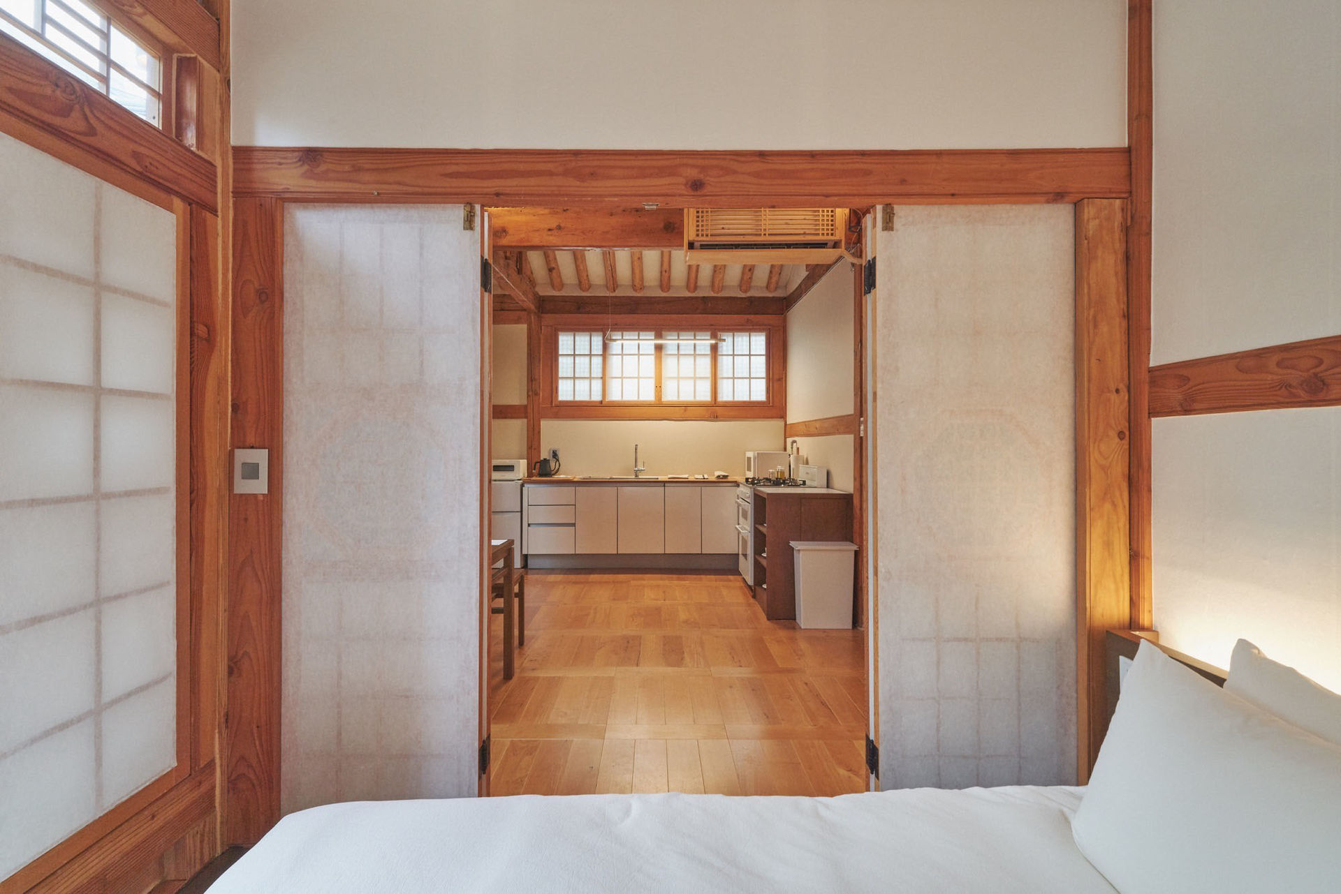 Z_Lab 设计 | 德国一本书民宿（ONE BOOK STAY）-36