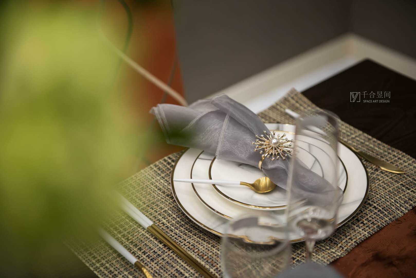 重庆约克郡壹號湖畔爱马仕风格私宅设计-35